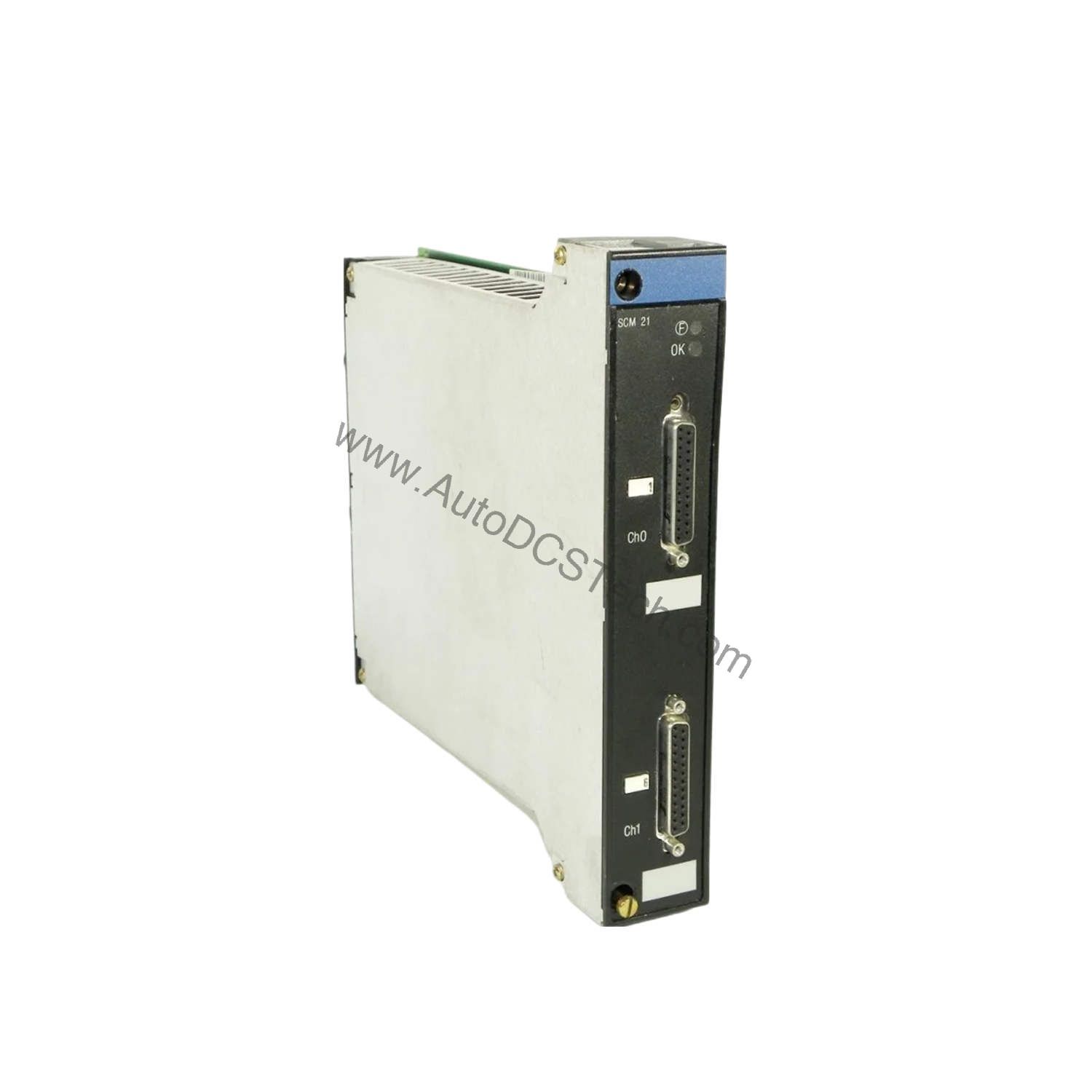 Figure 1: Front view of the Schneider TSXSCM2116 industrial automation component showing its physical design and enclosure.