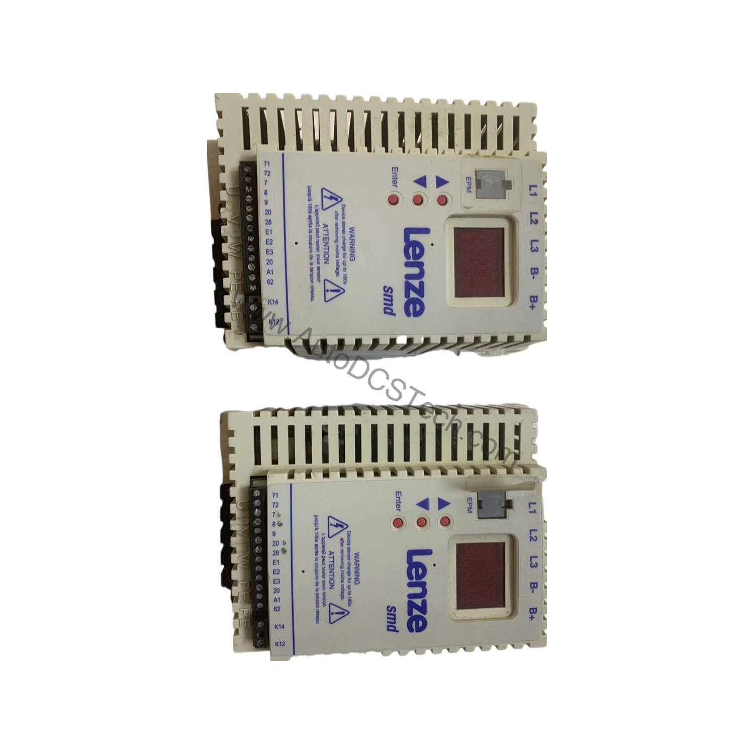 Figure 1: Front view of the Lenze ESMD222L4TXA industrial automation component showing its physical design and enclosure.