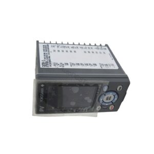 UT32A-000-11-00 1-point Universal Input Digital Controller - UT32A-000-11-00